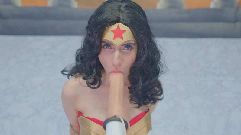 sup - 1441 Wonder Woman Uncovers Her Truth.mp4 01