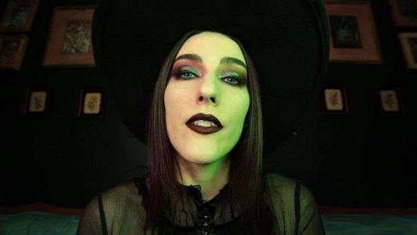 dem - 1032 Witchy Woman Swallows You Whole.mp4 01