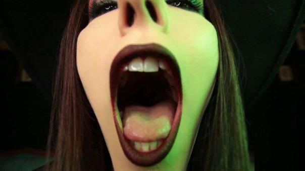 dem - 1032 Witchy Woman Swallows You Whole.mp4 02