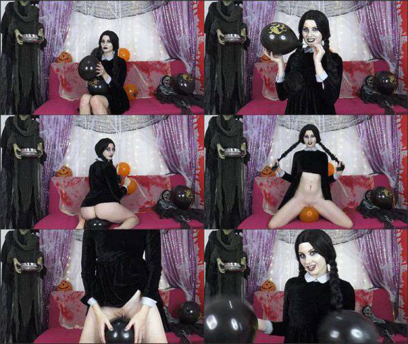 dem - 1197 Wednesday Aadams Halloween Balloon Play.mp4