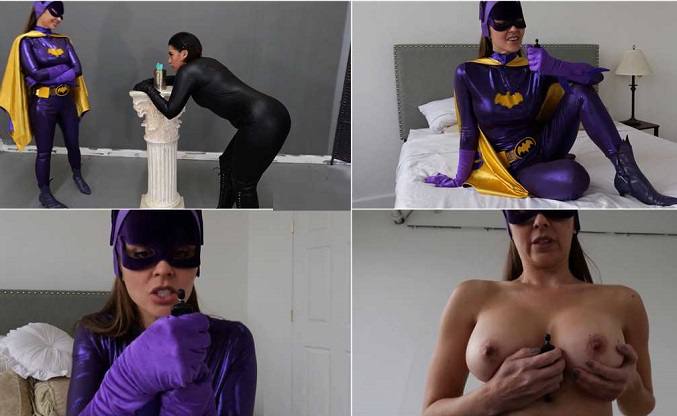  Cali Logan, Sahrye - Doll’s Play Batgirl transforms Catwoman into her plaything 