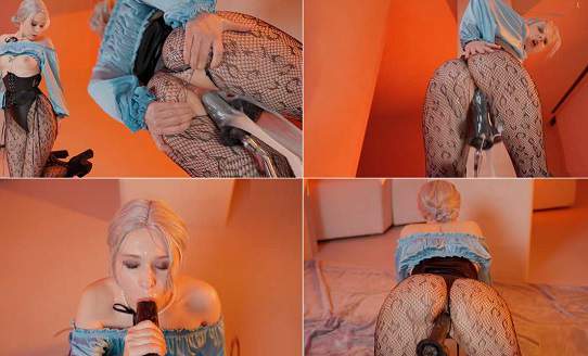 Creamy Spot Dripping in leopard tights and strutting on heels FullHD 1 Creamy Spot Dripping in leopard tights and strutting on heels